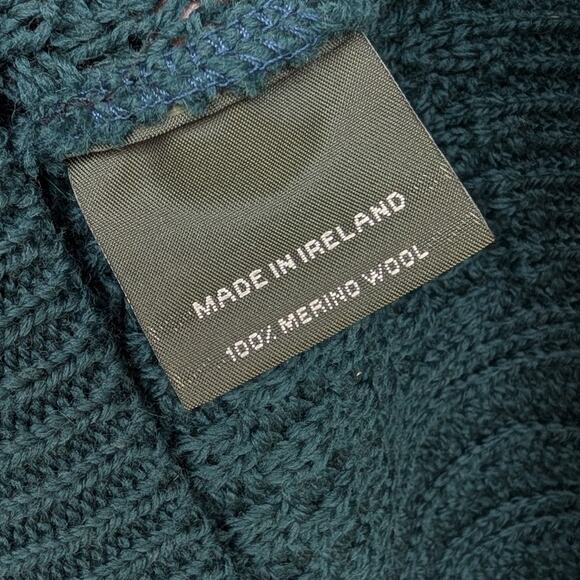 The Irish Store Aran 100% Merino Wool Knit Traditional Crew Neck Sweater, size L - Picture 6 of 7